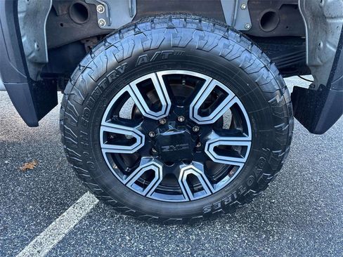 Used 2022 GMC Sierra 2500 Pro w/ Convenience Package image 27