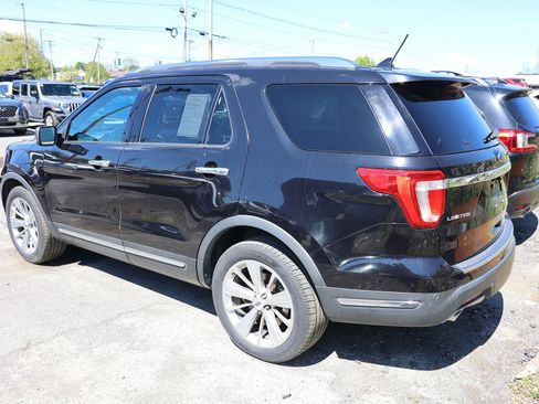 Used 2019 Ford Explorer Limited w/ Class III Trailer Tow Package AWD/4WD image 5