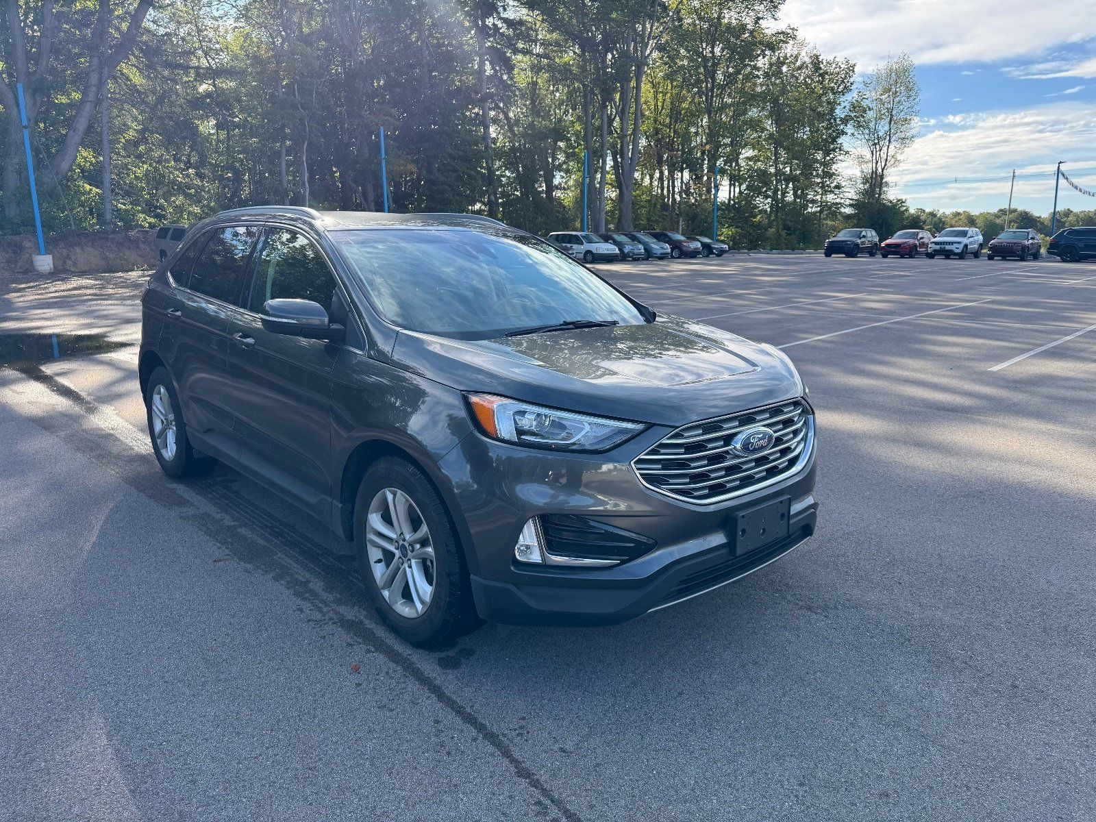 Used 2020 Ford Edge SEL AWD/4WD image 3