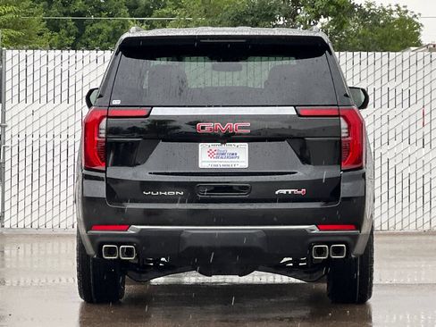 New 2026 GMC Yukon XL AT4 AWD/4WD image 5