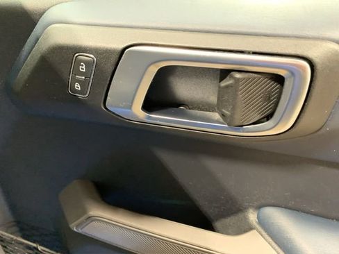 Used 2022 Ford Bronco Outer Banks image 25