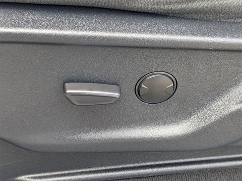 Used 2024 Ford F350 XLT image 20