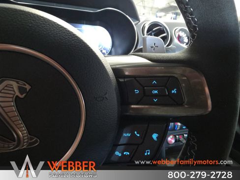 Used 2022 Ford Mustang Shelby GT500 w/ Technology Package RWD image 37