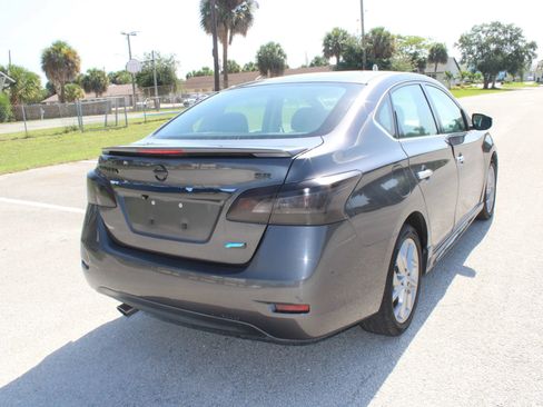Used 2013 Nissan Sentra SR FWD image 20