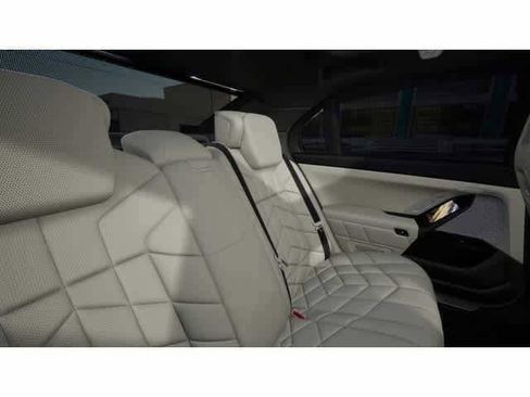 New 2025 BMW i7 eDrive50 w/ M Sport Package image 12