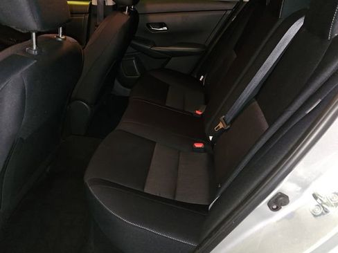 Used 2023 Nissan Sentra SV image 12