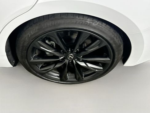 Used 2024 Lexus IS 350 F Sport RWD image 11