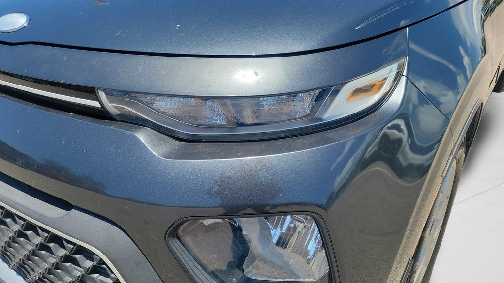Used 2020 Kia Soul S FWD image 23