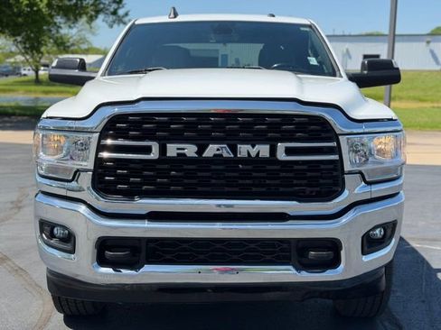 Used 2024 RAM 3500 Big Horn AWD/4WD image 2