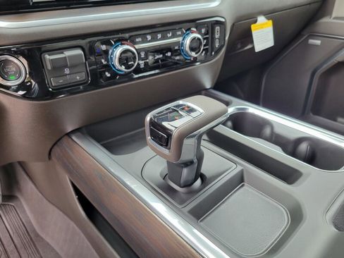 New 2026 GMC Sierra 1500 SLT w/ SLT Premium Plus Package image 22