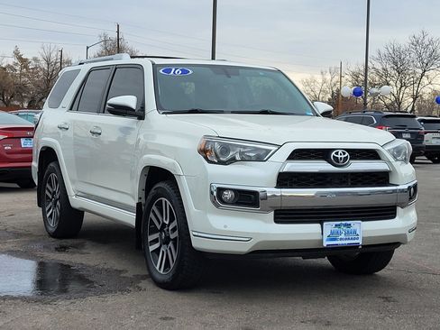 Used 2016 Toyota 4Runner Limited image 3
