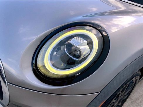 Used 2021 MINI Cooper Convertible image 27