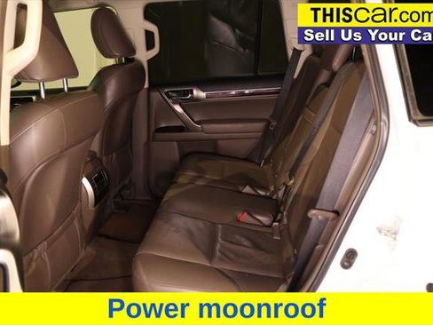 Used 2017 Lexus GX 460 image 22