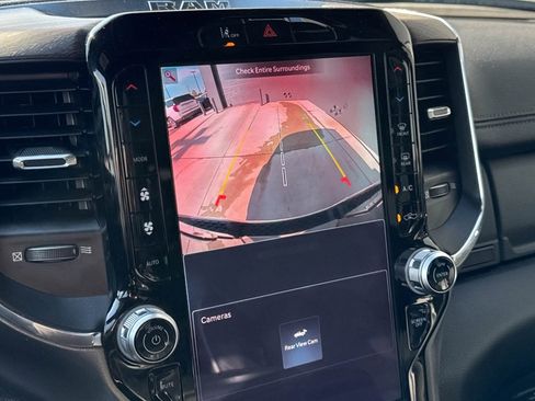 Used 2025 RAM 1500 Laramie image 7