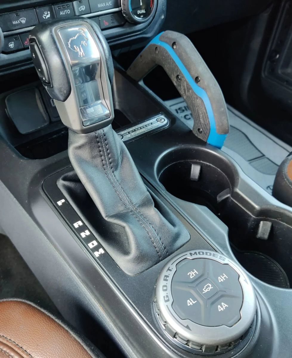 Used 2022 Ford Bronco Outer Banks AWD/4WD image 24