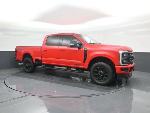 Used 2024 Ford F250 Lariat w/ Black Appearance Package AWD/4WD image 11