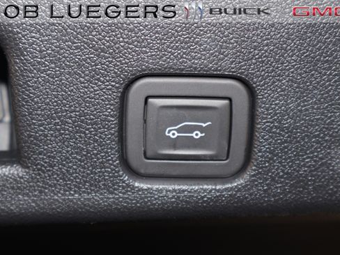 Certified 2025 Buick Enclave Sport Touring image 20