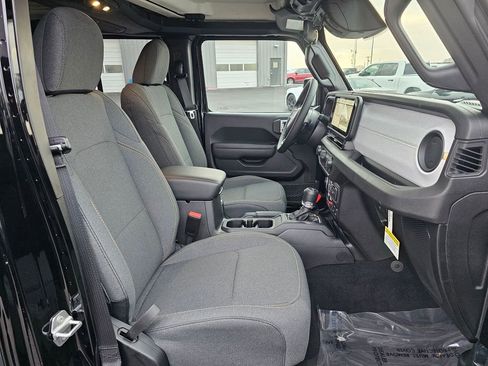 New 2026 Jeep Gladiator Willys image 14