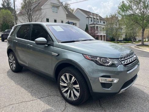 Used 2017 Land Rover Discovery Sport HSE Luxury AWD/4WD image 2