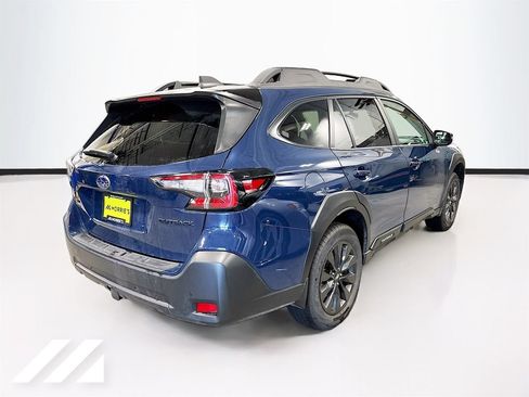 Used 2025 Subaru Outback Onyx Edition AWD/4WD image 5