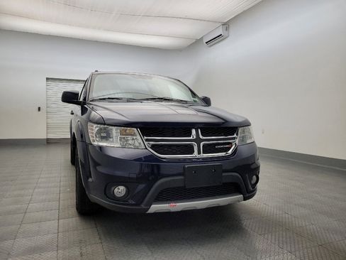 Used 2017 Dodge Journey SXT w/ Comfort/Convenience Group image 14