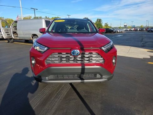 Used 2024 Toyota RAV4 Limited image 2