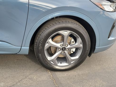 Used 2023 Ford Escape ST-Line image 14