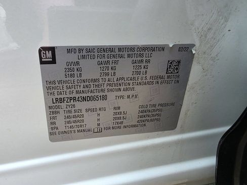 Used 2022 Buick Envision Essence w/ Technology Package II AWD/4WD image 34