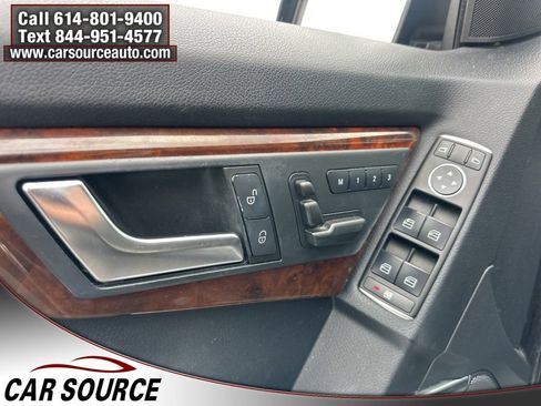 Used 2013 Mercedes-Benz GLK 350 4MATIC image 11