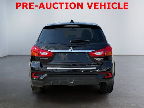 Used 2018 Mitsubishi Outlander Sport SE FWD image 4