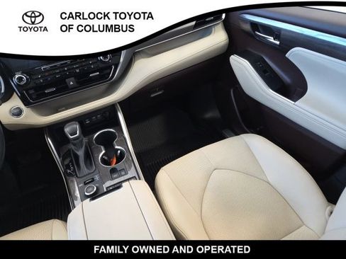 Used 2022 Toyota Highlander Limited AWD/4WD image 21
