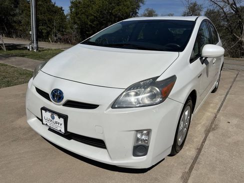 Used 2010 Toyota Prius Two image 4