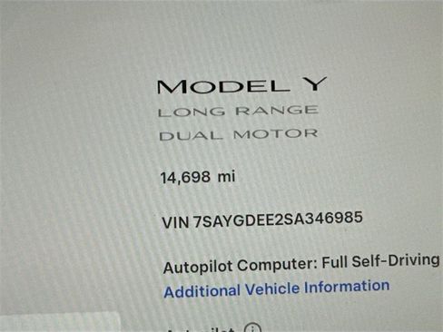 Used 2025 Tesla Model Y Long Range image 17