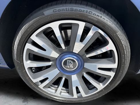 Used 2019 Rolls-Royce Ghost RWD image 6