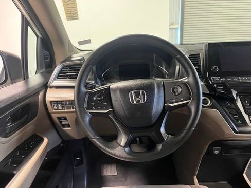 Used 2019 Honda Odyssey EX image 19