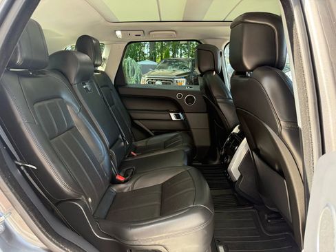 Used 2018 Land Rover Range Rover Sport HSE image 25