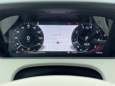 Used 2023 Land Rover Range Rover Velar R-Dynamic S image 24