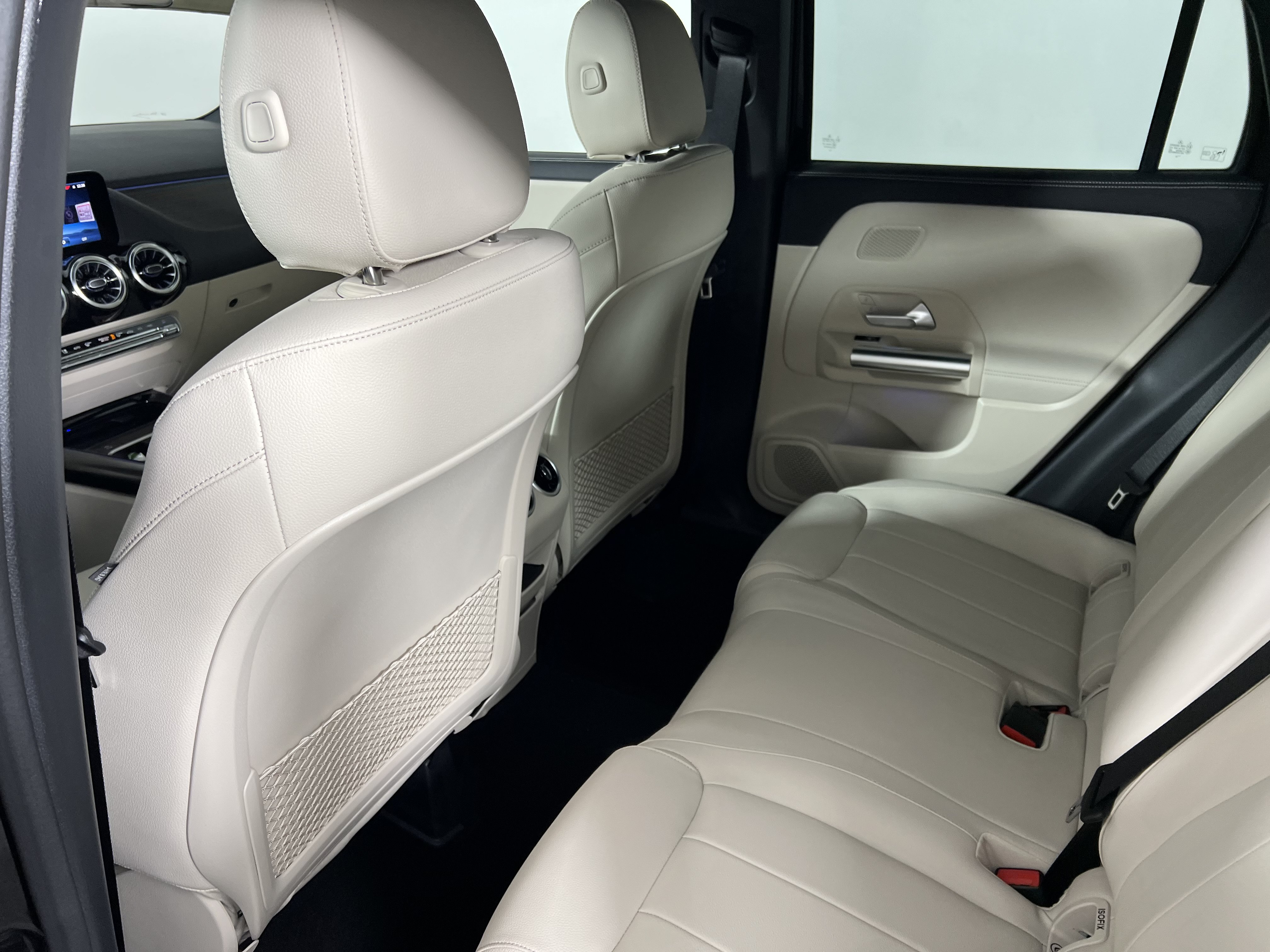 New 2026 Mercedes-Benz GLA 250 image 21