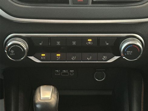 Used 2019 Nissan Altima 2.5 SR w/ SR Premium Package AWD/4WD image 17