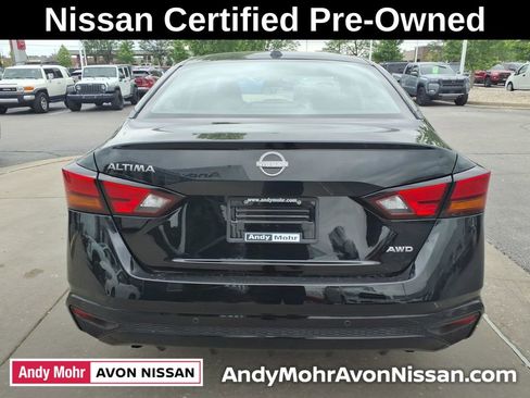 Certified 2025 Nissan Altima 2.5 SV AWD/4WD image 10