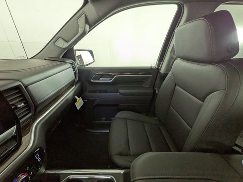 New 2026 GMC Sierra 1500 Elevation w/ Elevation Premium Package image 27