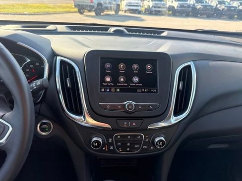 Used 2024 Chevrolet Equinox LT w/ LPO, Floor Liner Package FWD image 15