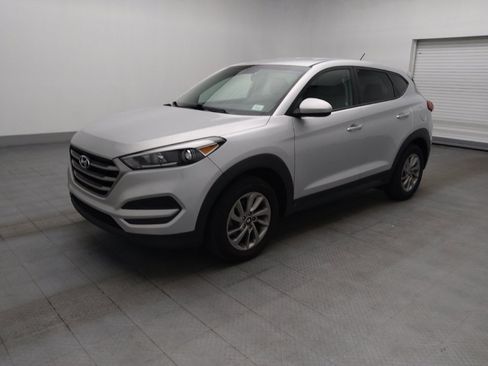 Used 2018 Hyundai Tucson SE AWD/4WD image 2