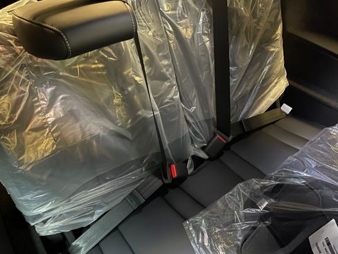 Certified 2023 Acura MDX SH-AWD w/ Technology Package image 37
