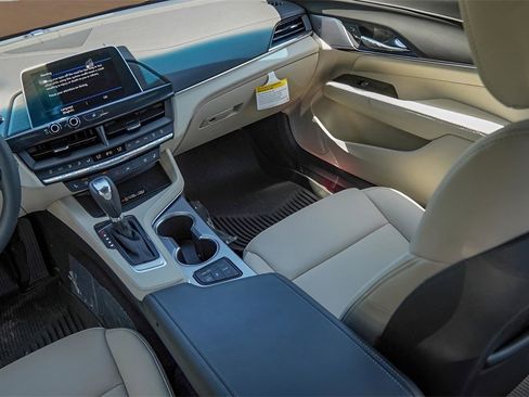 Used 2026 Cadillac CT4 Premium Luxury image 23
