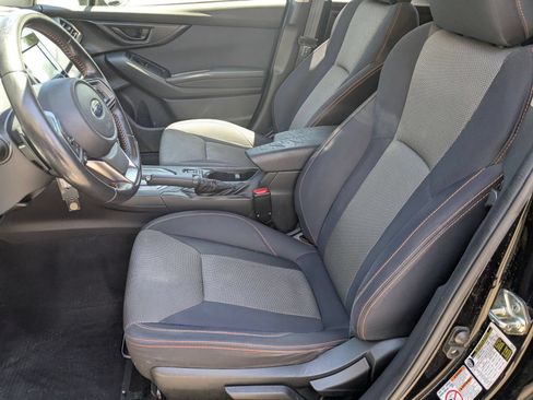Used 2018 Subaru Crosstrek 2.0i Premium AWD/4WD image 17