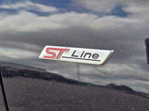 Used 2023 Ford Escape ST-Line image 7