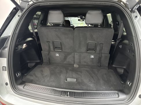 Used 2021 Jeep Grand Cherokee L Altitude image 36