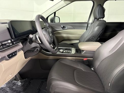 New 2026 Kia Carnival EX FWD image 20