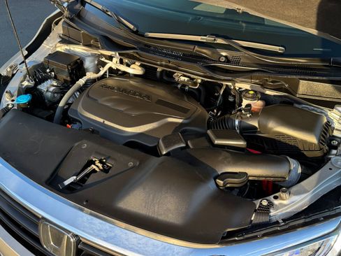 Certified 2024 Honda Odyssey Touring image 25